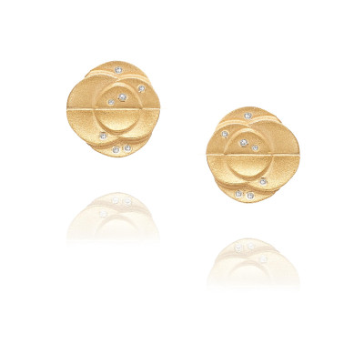 Camélias | Brincos Pétala Prata 925 Plaqueados a Ouro 7 + 7 CZ